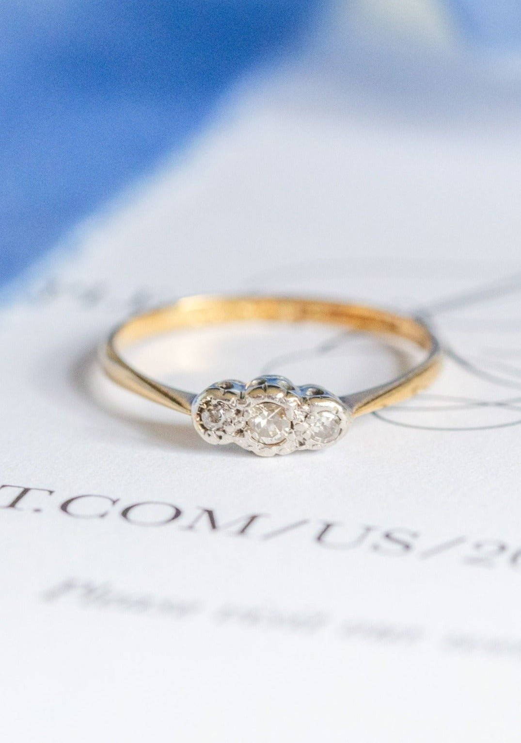 Art Nouveau Vintage Engagement Ring 18K Gold with Diamonds. Antique Engagement Rings Canada. Canadian vintage engagement rings. Vintage engagement rings Canada. Bridal jewelry Canada. Canadian weddings. Wedding Canada. Canadian jewelry brands. Affordable Canadian jewelry brands. Canadian bridal jewelry. Woman-owned Canadian jewelry brand. Canadian jewelry business.