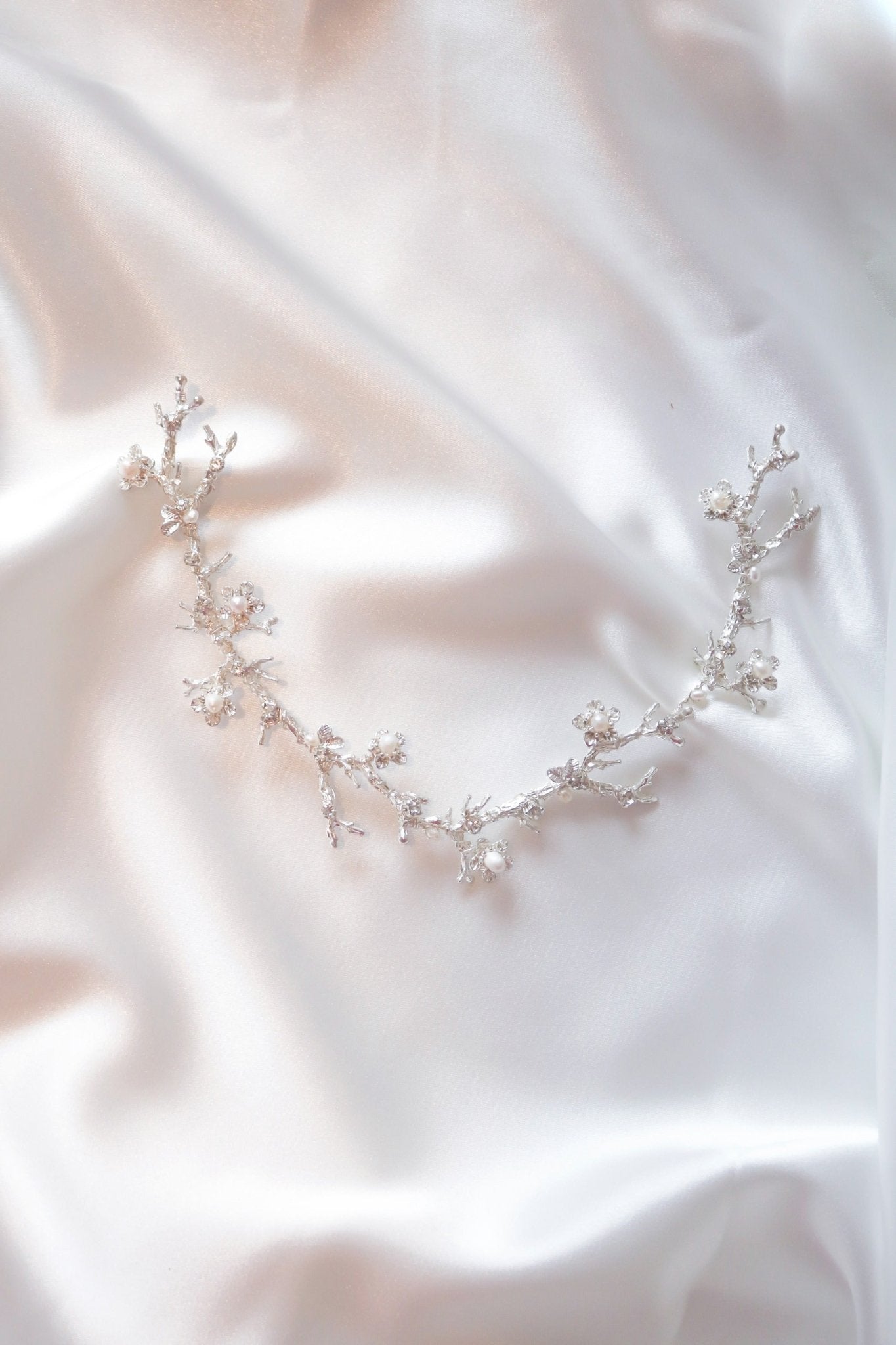 Anthea bridal jewelry hair vine with silver and freshwater pearls. Floral branches. Bridal Hair Accessories. Bridal Accessories. Canadian Bridal Accessories. Handmade Canadian Accessories. Canadian handmade Accessories. Canadian weddings. Wedding Canada. Organic pearl accessories. Pearl Bridal Hair Accessories. Pearl Bridal Accessories.