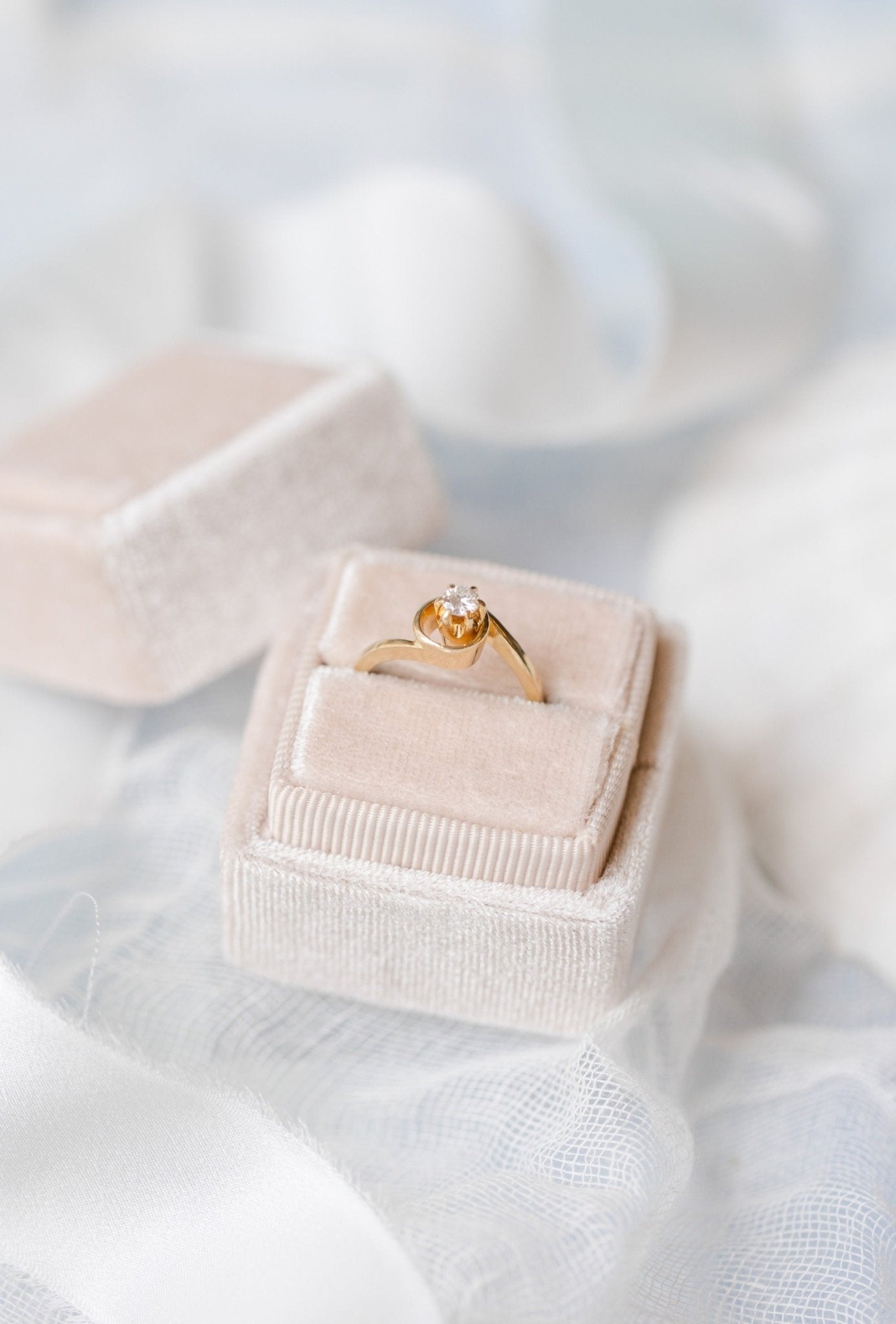 Front view of a 14k Gold Diamond Vintage Engagement Ring sitting in a ring box on a white backdrop. Antique Engagement Rings Canada. Canadian vintage engagement rings. Vintage engagement rings Canada. Bridal jewelry Canada. Canadian weddings. Wedding Canada. Canadian bridal jewelry. Woman-owned Canadian jewelry brand. Canadian jewelry business.