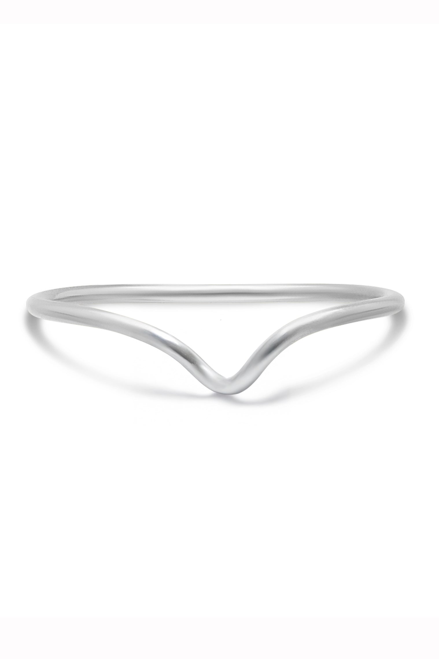 Sterling silver peaked ring on a white background. Sterling Silver jewelry, everyday jewelry, & silver rings by affordable Canadian jewelry brand