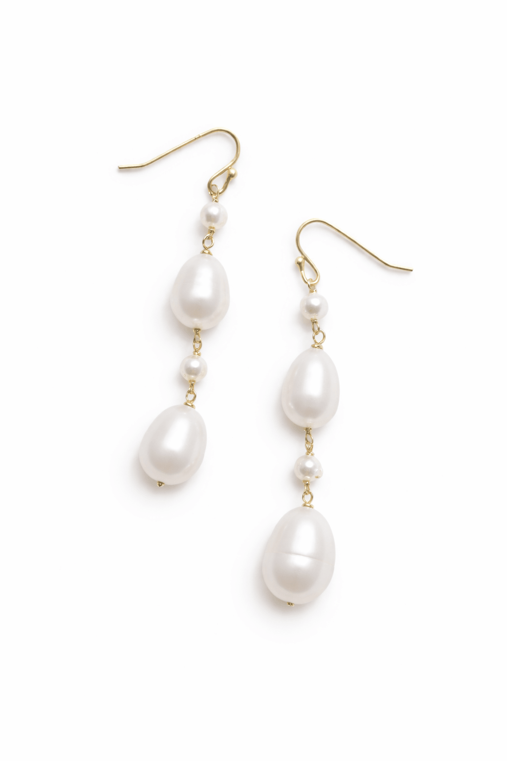 Frida Freshwater Pearl Earrings