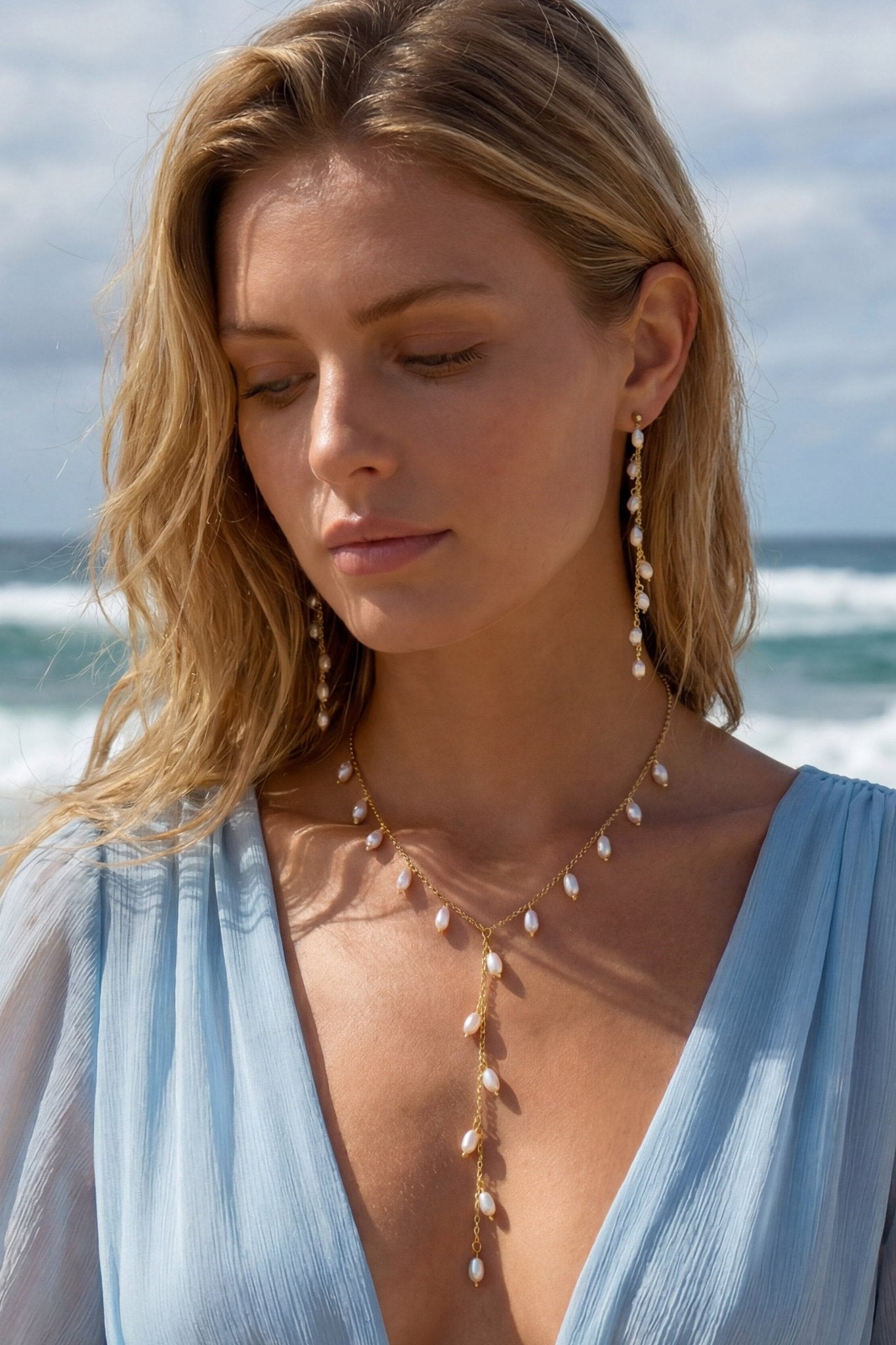 Willow Pearl Earrings