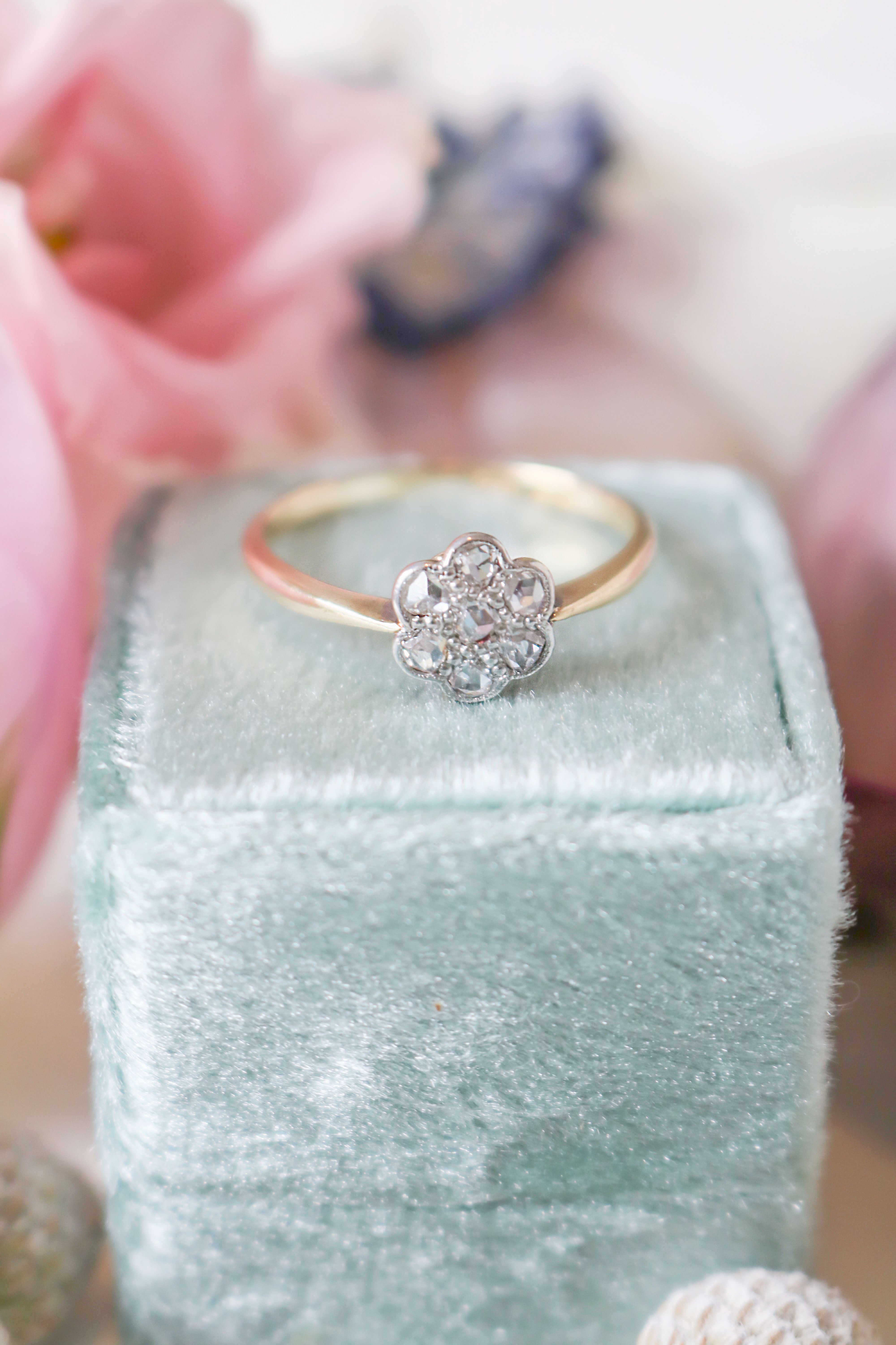 Betony Diamond Flower Vintage Engagement Ring in 18ct Yellow Gold and Platinum-3