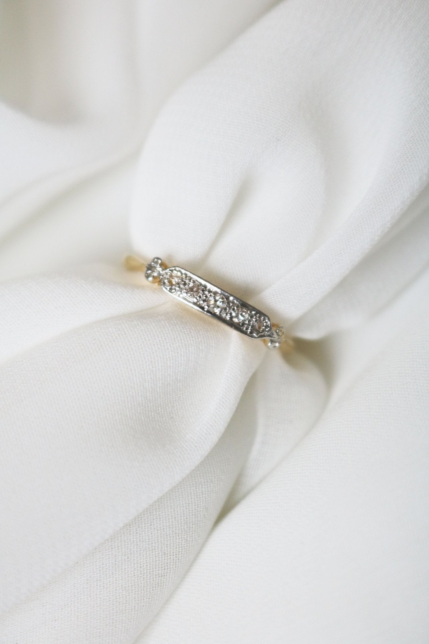 Livie Vintage Diamond Engagement Band in 18k Yellow and White Gold-10