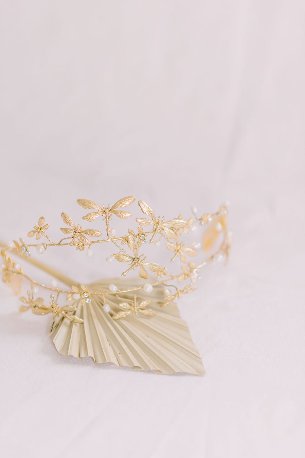 Golden double banded freshwater pearl dragonfly crown.