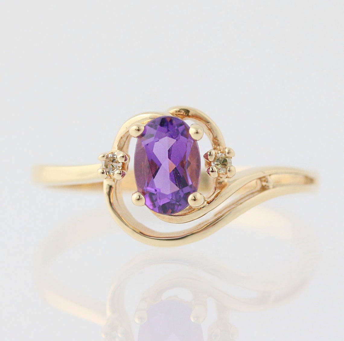 Viola Diamond and Amethyst Vintage Engagement Ring in 10k Yellow Gold c.1920s-1