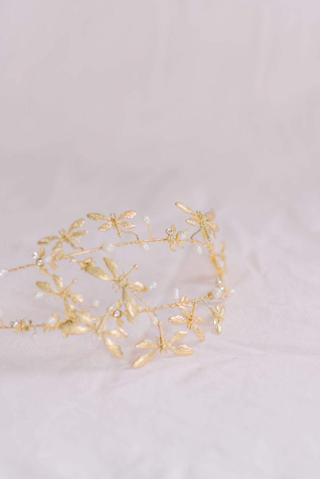 Golden double banded freshwater pearl dragonfly crown.