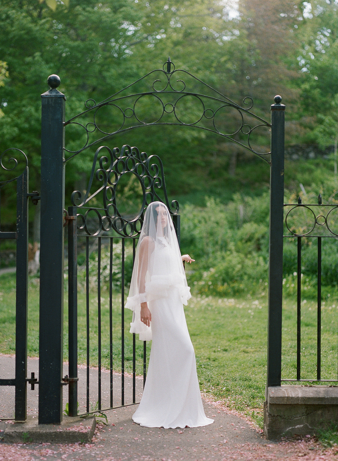 Babygirl Flounce Bridal Veil-10