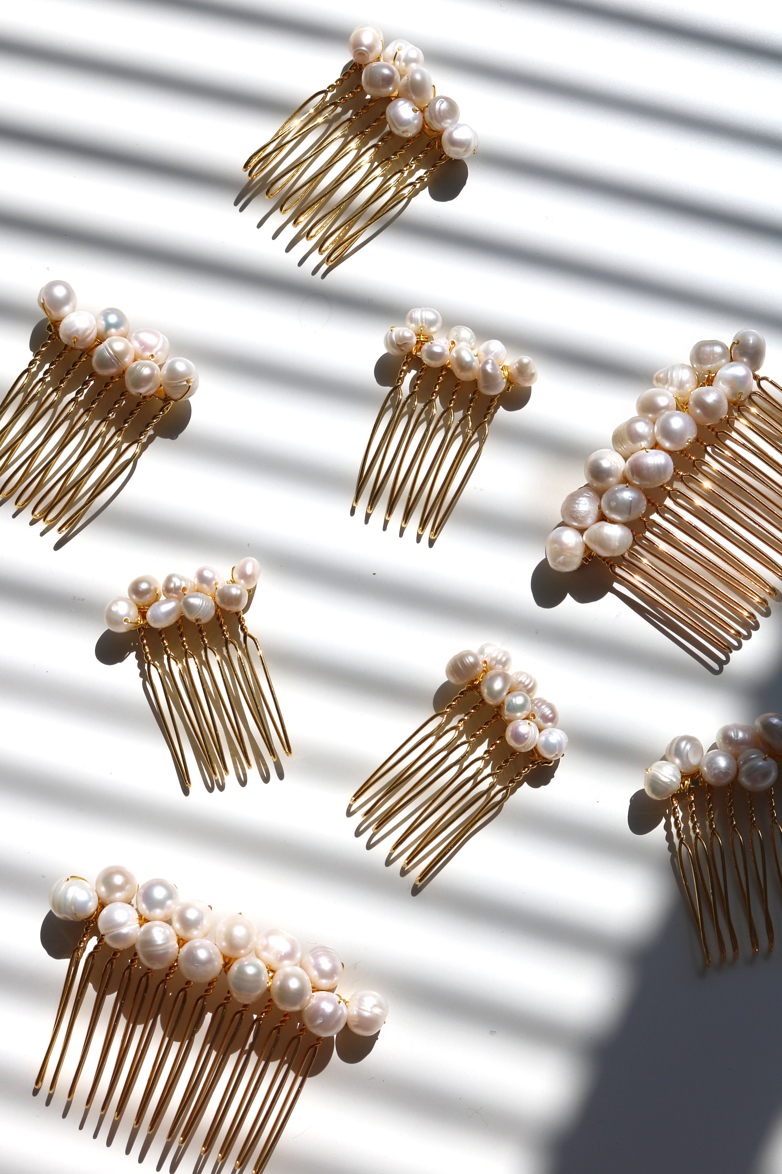 Adelle Pearl Comb no.01-4