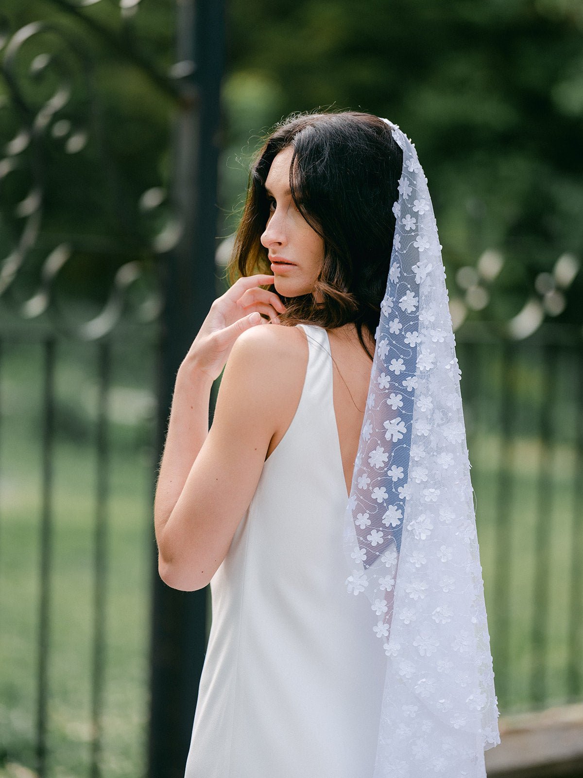 Sonnet Floral Wedding Veil-5