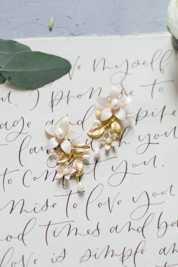 Evanthe Floral and Gold Filled Bridal Earrings with Fresh Water Pearls and Enamel for Wedding. Bridal jewelry Canada. Pearl jewelry Canada. Pearl Bridal jewelry Canada
Gold-filled jewelry Canada. Gold-filled Canadian jewelry. Sterling Silver jewelry Canada. Canadian bridal jewelry. Woman-owned Canadian jewelry brand. Canadian jewelry business. Organic pearl jewelry. Statement Earrings. Statement Bridal Earrings.